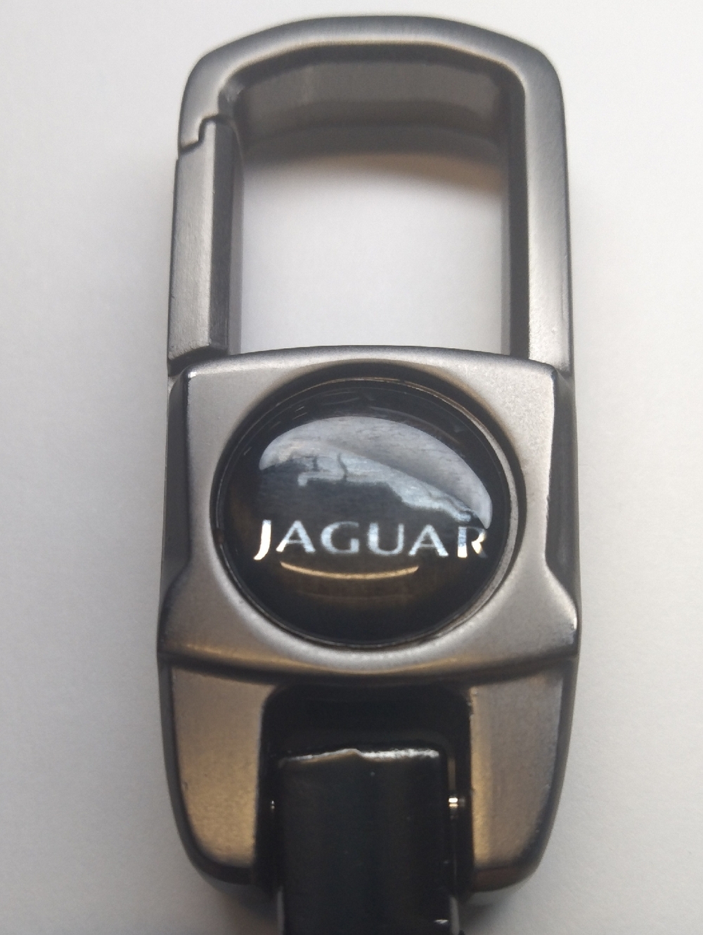 For Jaguar Keychain Opens With Clip - New! - Picture 2 of 6